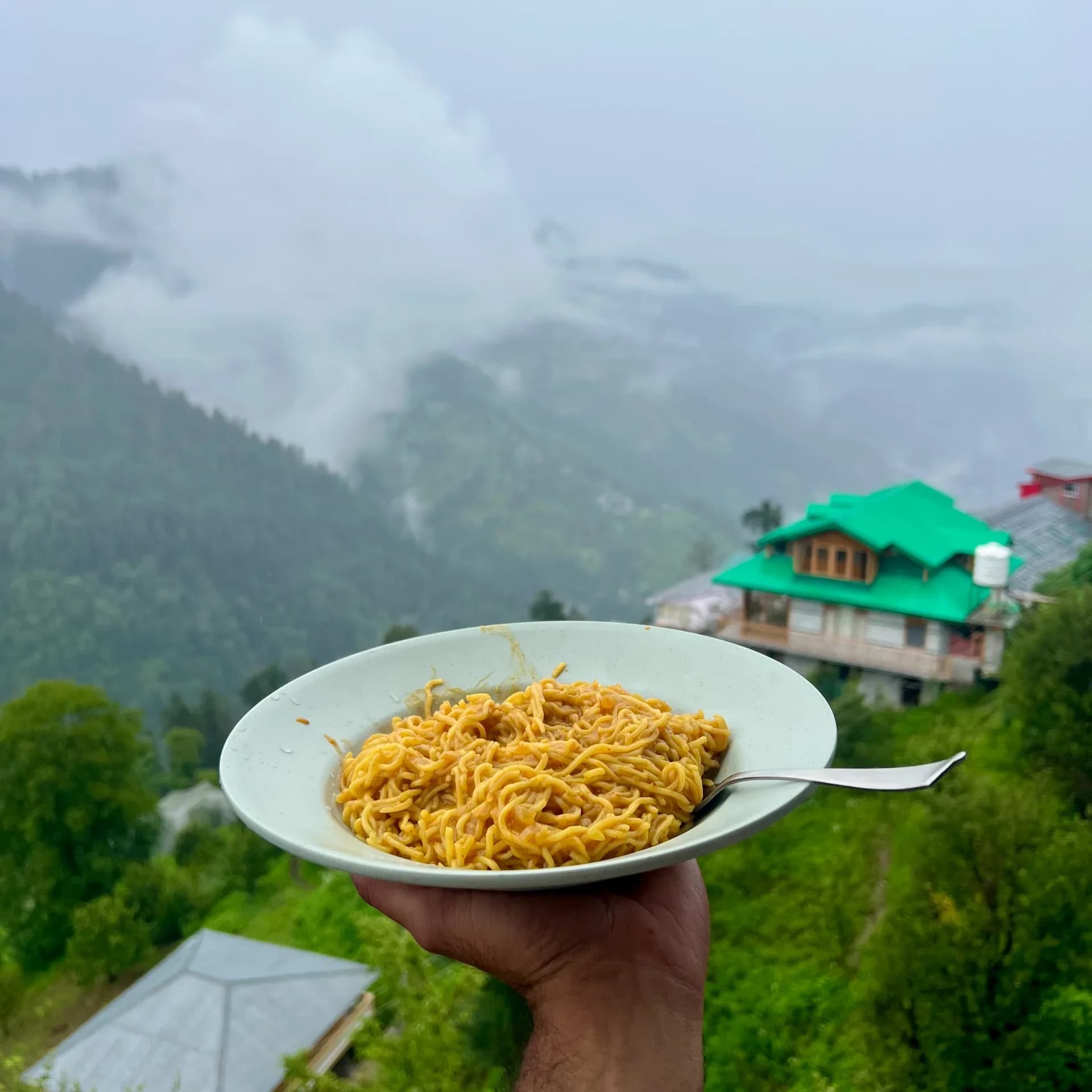 Pahado wali maggi
