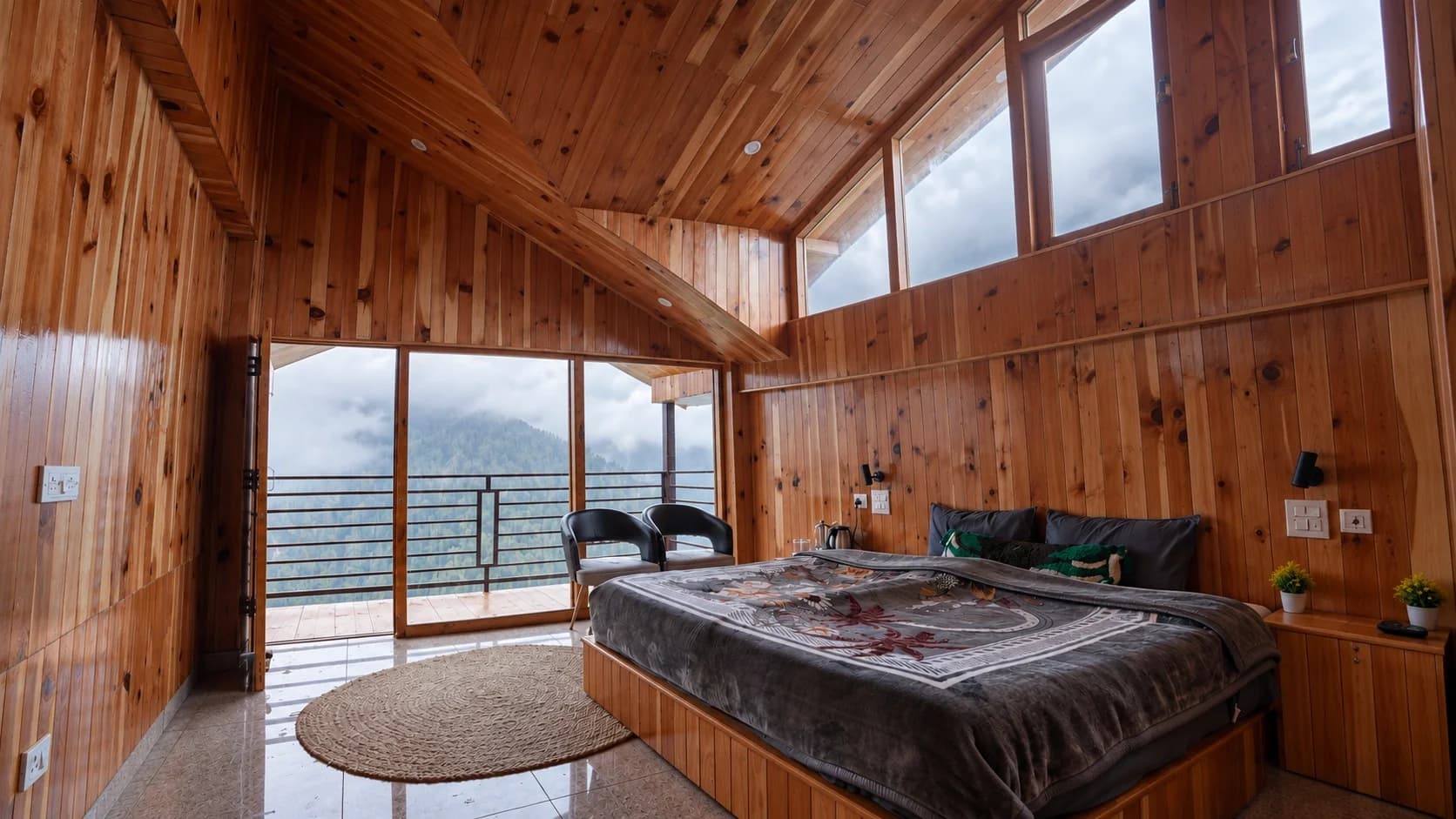 Wooden Attic Panoramic Private Balcony Rooms 4